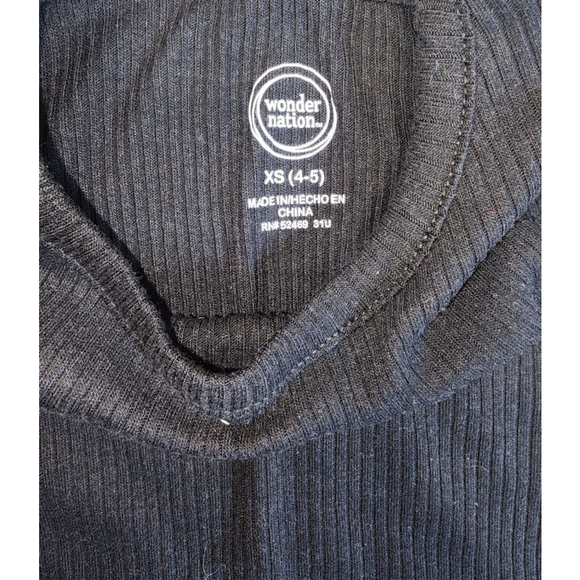 Girls 4/5 Plaid Skirt & Black Top Set - Picture 5 of 5